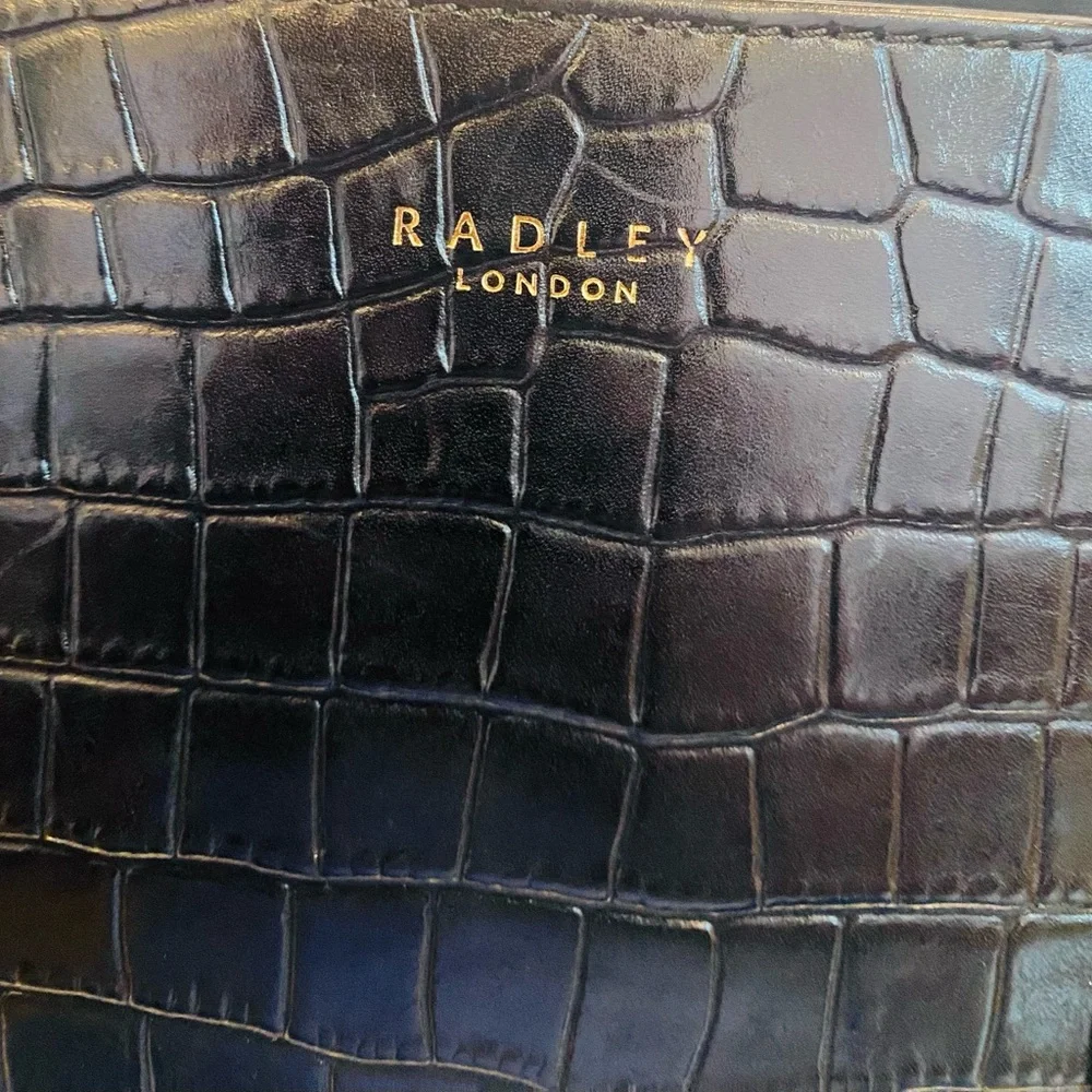 RADLEY LONDON Brand New Black Genuine Leather Crossbody Shoulder Bag - Picture 5 of 15